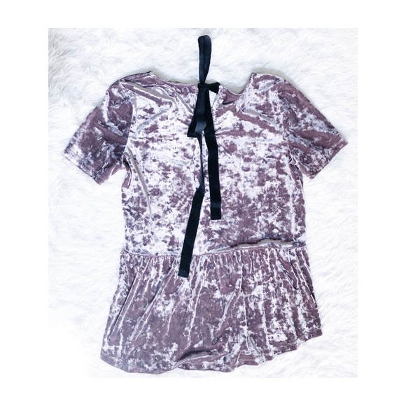 Pleione Crushed Velvet Tunic w Bow Accent Medium - Picture 3 of 8